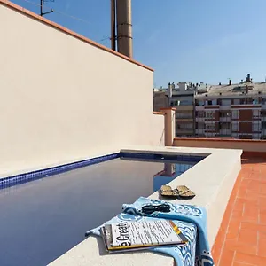 aparteasy-family-deluxe-kids-pool.topbarcelonahotels.com/